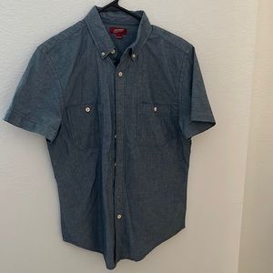 Arizona Jeans Co small Mens denim like short sleeve button down blue shirt